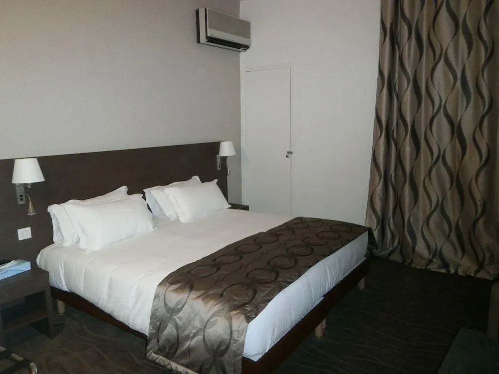 Hotel Carolina