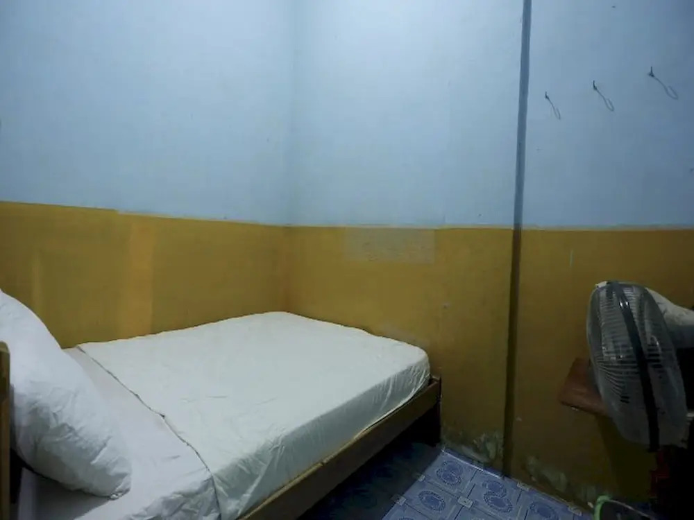 SPOT ON 93276 Fendi 2 Homestay SyariahNearPelabuhan Feri Batam Centre