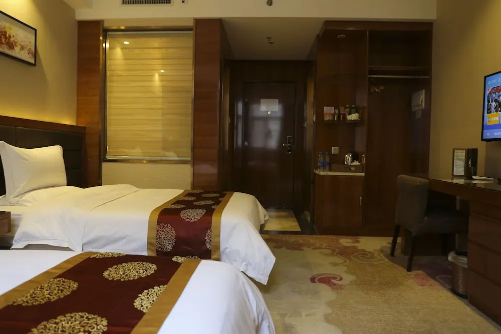Ningxia Liupanshan Juhong Hotel