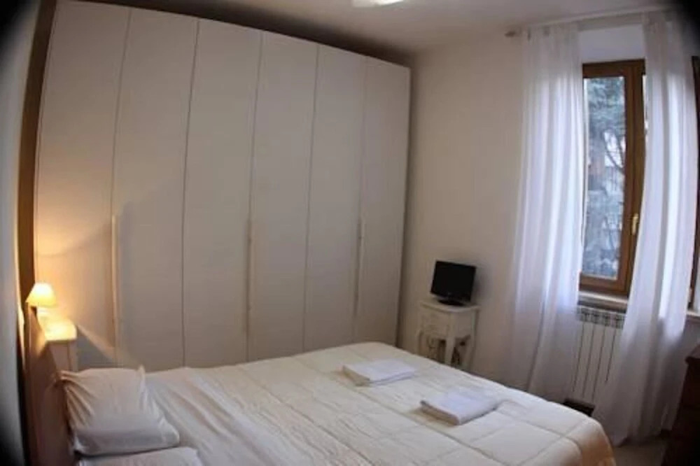 Apartment With 3 Bedrooms in Siena, With Wifi