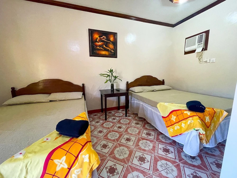 Delgados Resort Puerto Galera powered by Cocotel