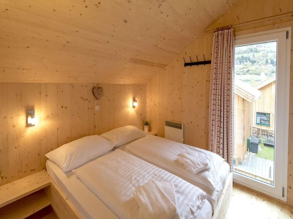 Pleasant Chalet With Indoor hot tub