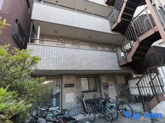 Nishi-Shinjuku City House