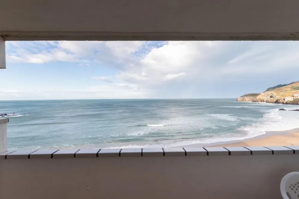 BAKIO BEACH VIII apartment by Aston Rentals