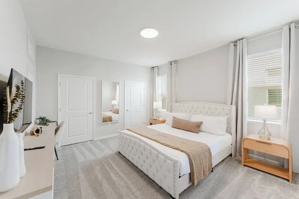Stunning 8BR Pool Gameroom Minutes to Disney