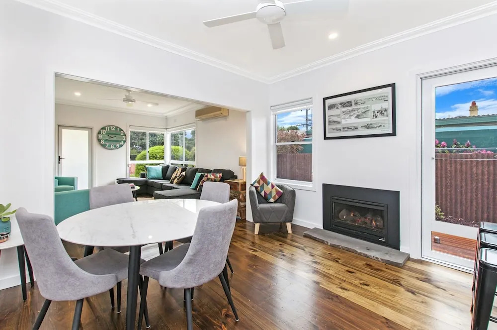 Fielding's Lair - the ultimate family retreat - House & Bungalow