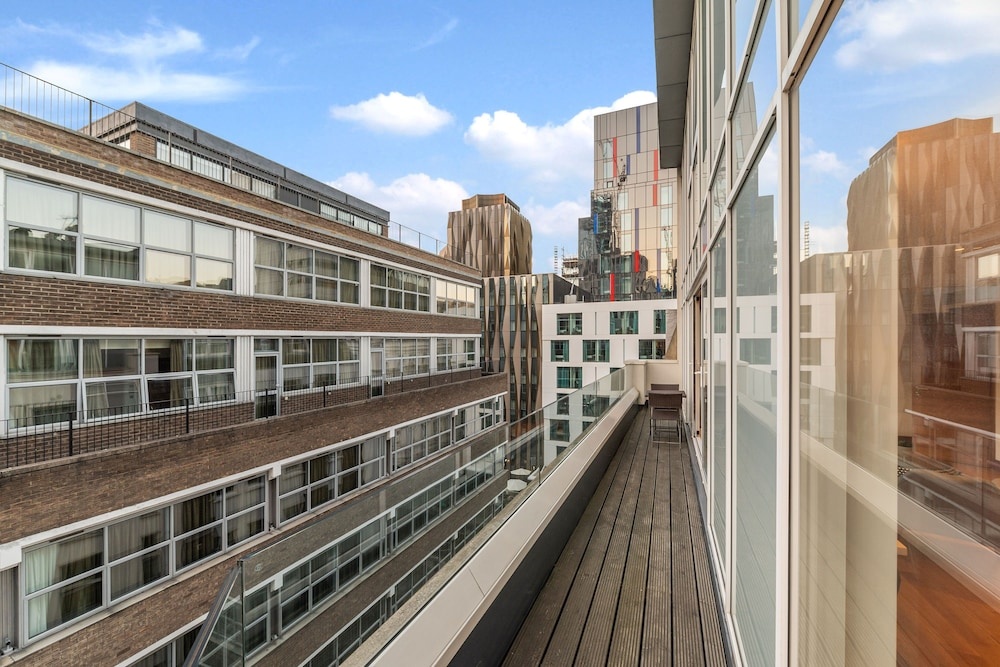 Tower Hill City Centre Luxury Apartments