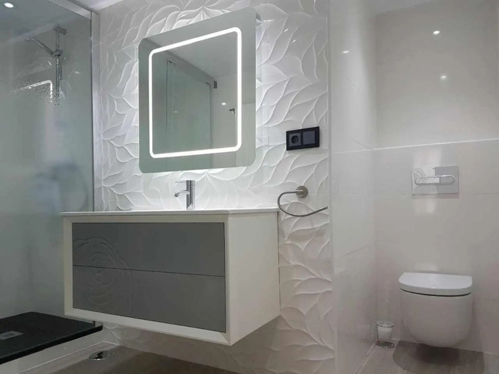 3-Bdroom Flat Parking WiFi Torremolinos