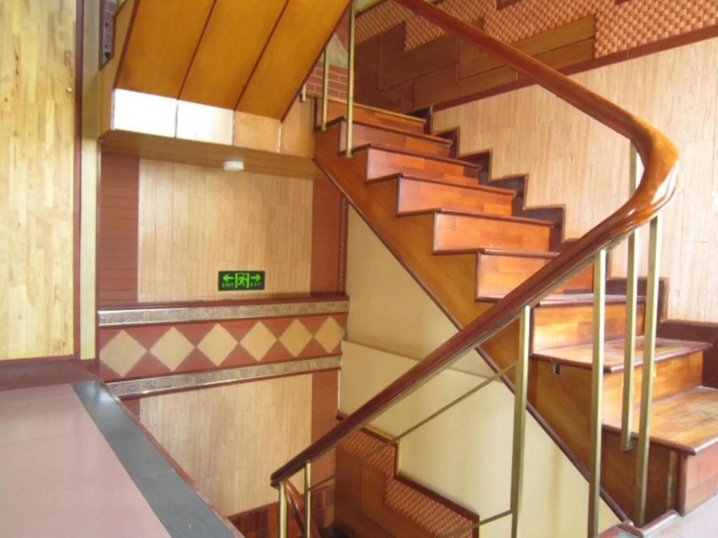 Bi Saigon Hotel