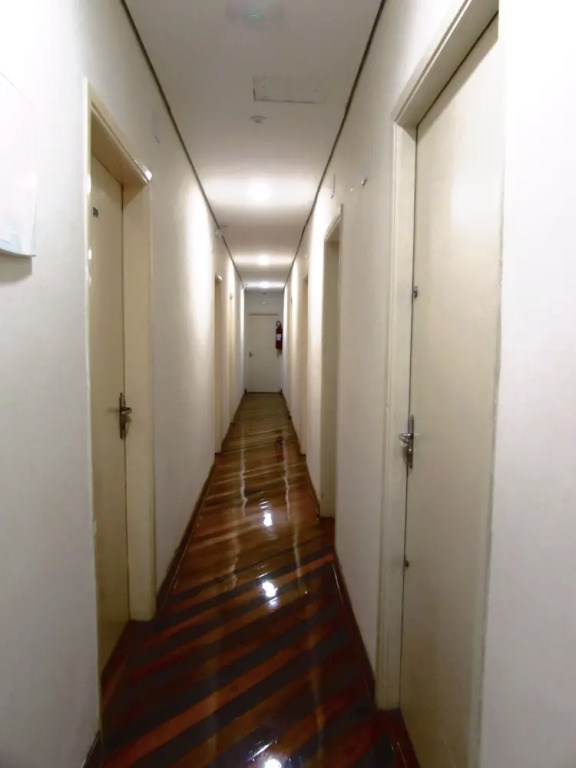 Hotel Minho - Ótima Escolha Próximo à 25 de Março, Brás, Bom Retiro, Metrô e Hospital da Mulher - Café da Manhã Incluso - Estacionamento em Frente