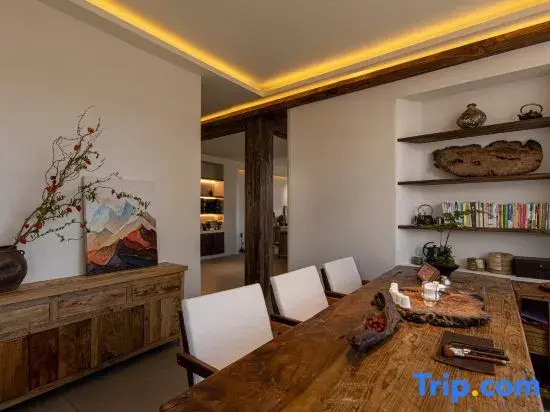 Lijiang In the Painting | Seasonal Flower Garden and Snow Mountain Scenic Resort Homestay