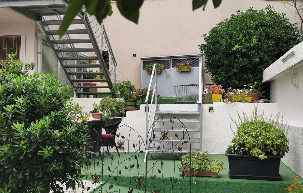 Amazing Apartment in Novi Vinodolski With 2 Bedrooms and Wifi