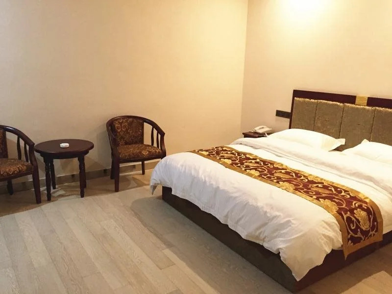 GreenTree Alliance Gansu Wuwei Commercial Pedestrian Street Hotel