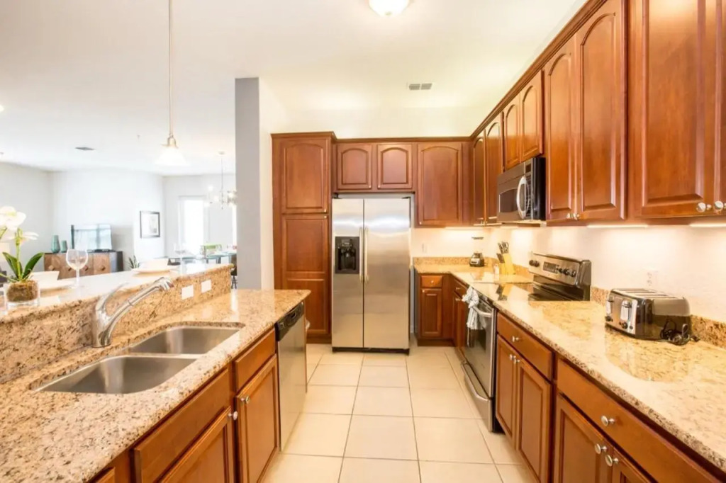 Vista Cay Luxury 4 Bedroom Condo 3117