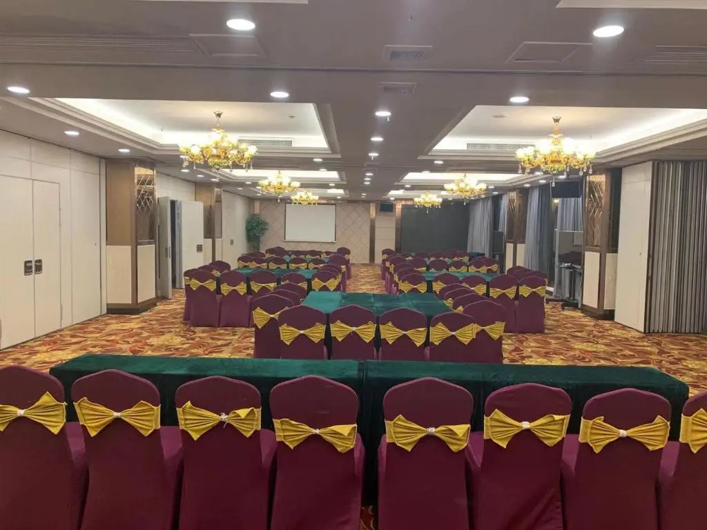 Vienna Hotel Quanzhou West Lake