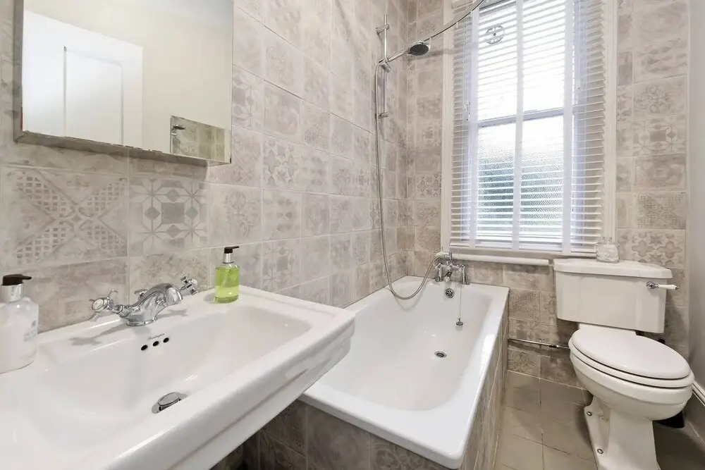 Gorgeous 3-bed Garden Flat Beside Battersea Park