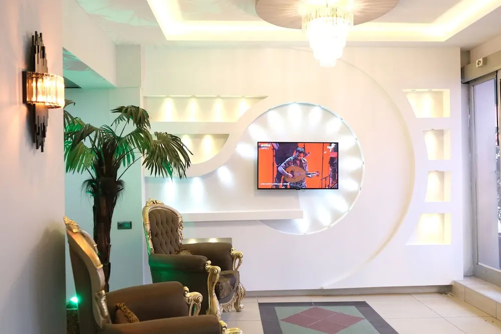 Grand 01 Otel