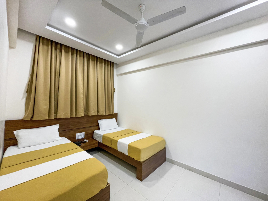 StayGuru Hari Om Residency