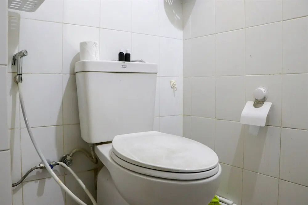 Warm And Homey 2Br At Sentraland Cengkareng Apartment