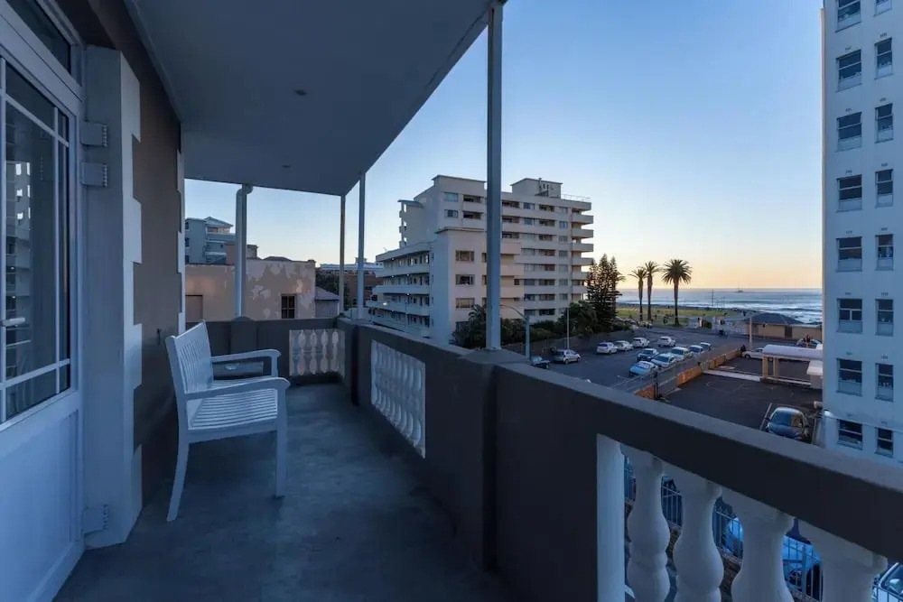 Sea Point View 3bed Apartment Cornerstone Place