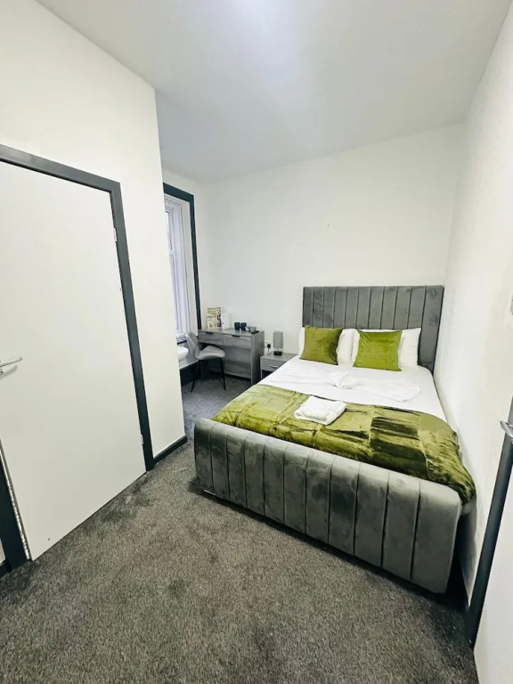The New Valeron Hotel