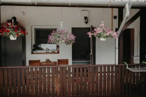 Paula Apartment & Rooms