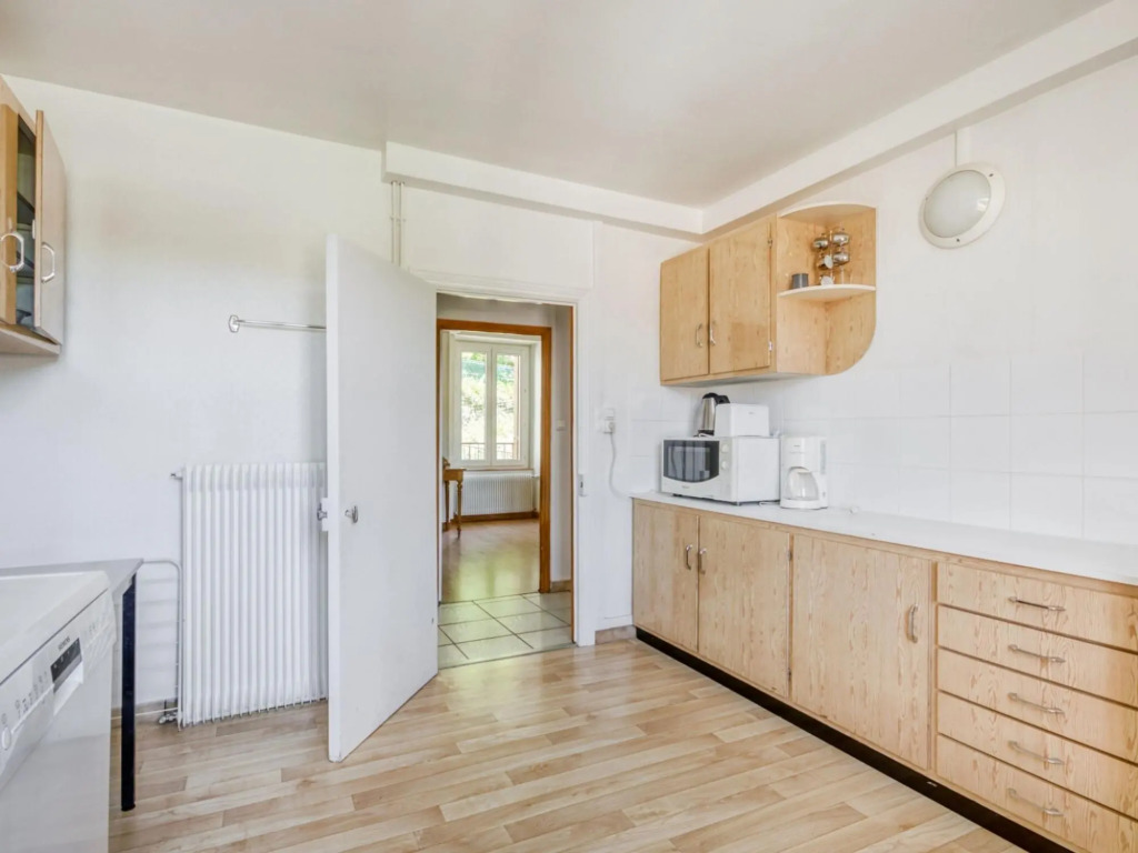 Lovely Cottage in Pontgibaud with Garden Near Lake