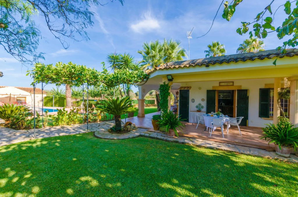 Villa Santa Eulalia Petit