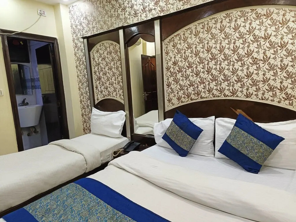 Hotel Amba Deluxe- Managed by Hotel Sidhartha