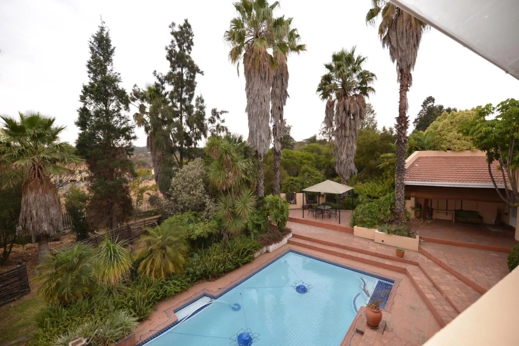 Attaché Guest Lodge & Health Spa