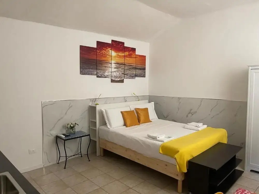 01-Tourist House Bologna Cefalonia