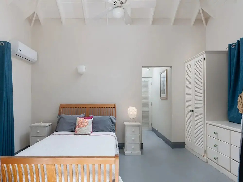 Inch By Inch 3 Bedroom Home by Bluescape