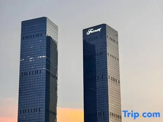 Manster Yaju Boutique Stay (Guiyang Fangyuanhui Dolphin Plaza)