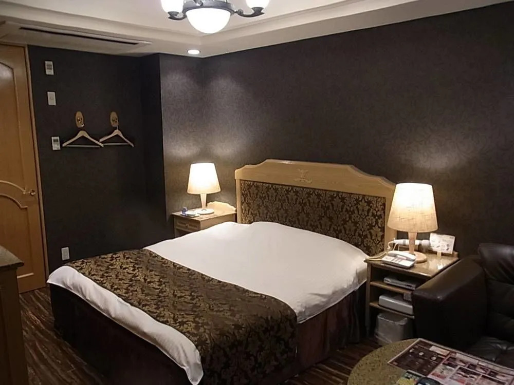 Hotel Fine Garden Himeji - Adults Only