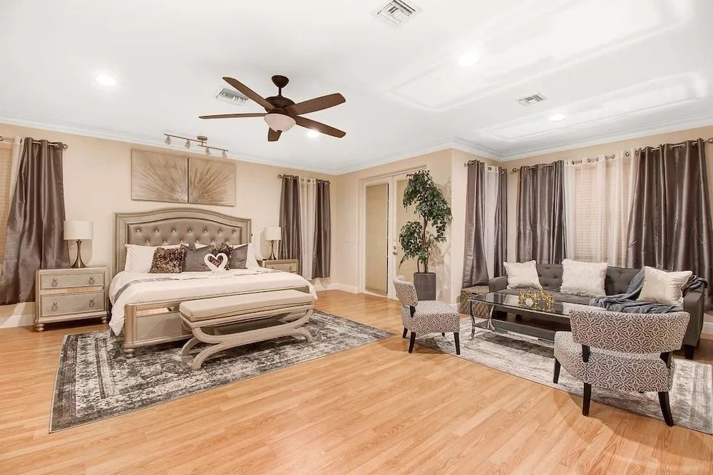 Walk to Beach Spacious Estate with Hot Tub & Game Room