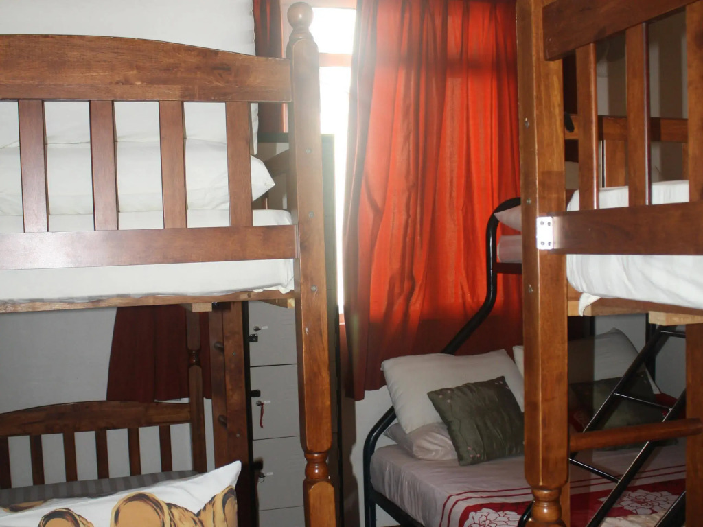 Sensi Backpackers Hostel