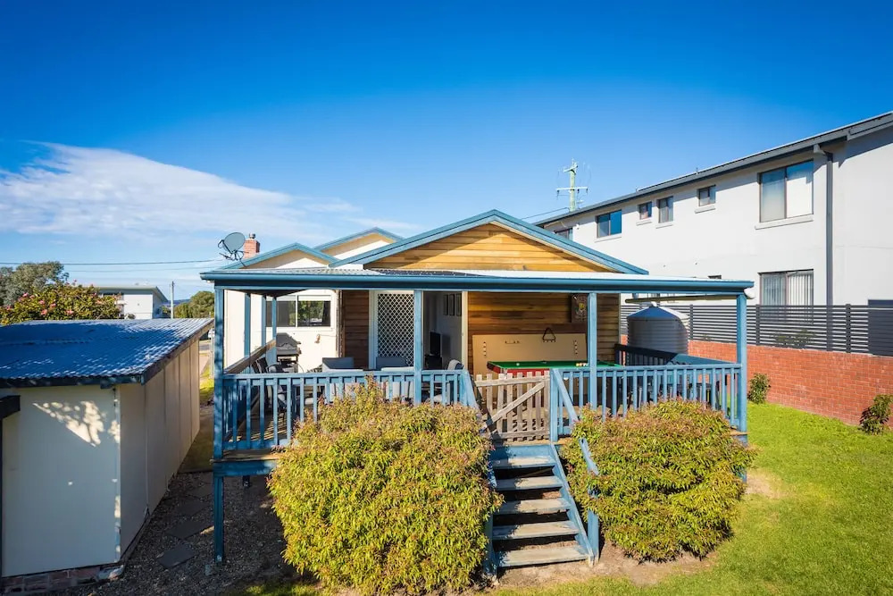 Bungo Beach House Pet Friendly House
