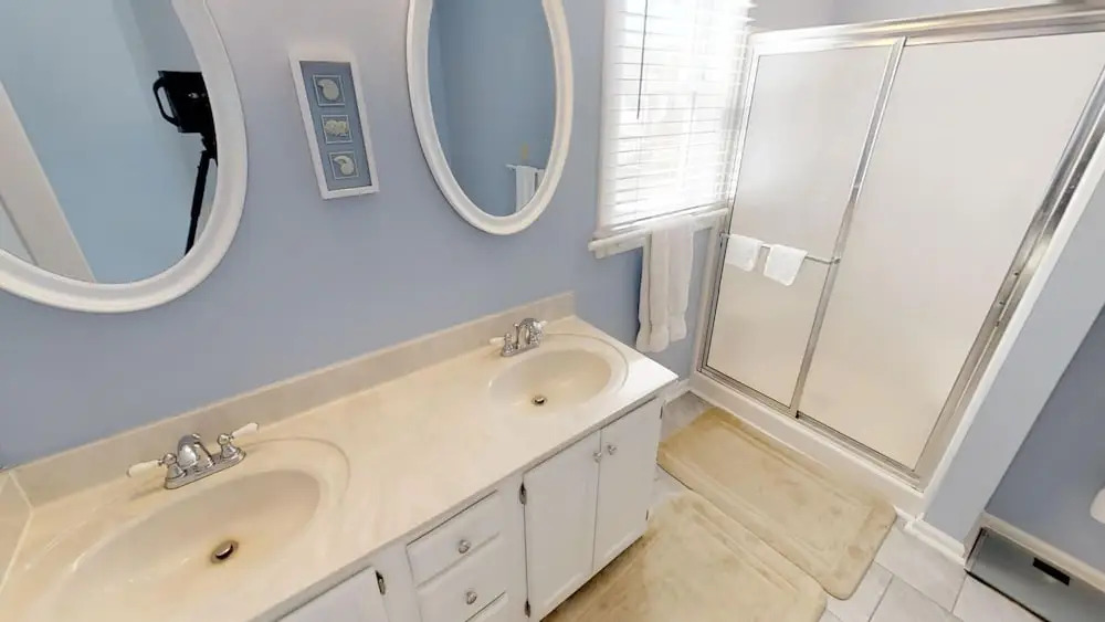Ferdons Fantasy - 5 Br Home