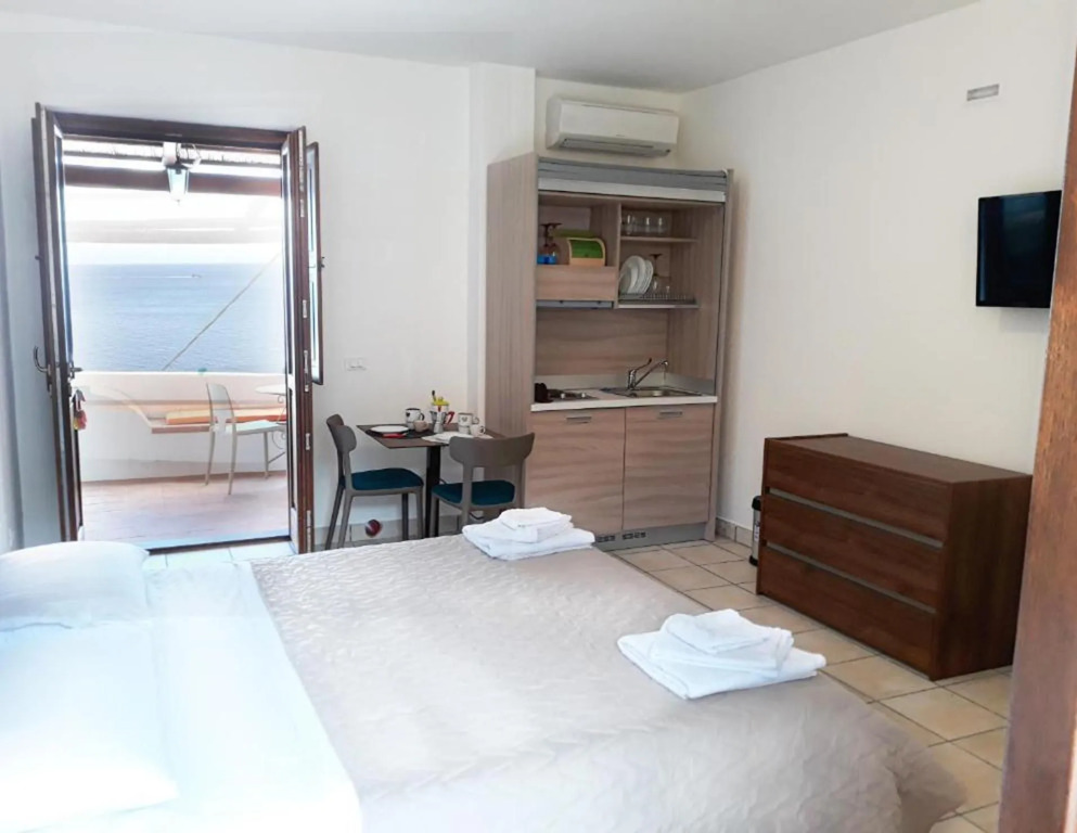 Residence Gregory Filicudi