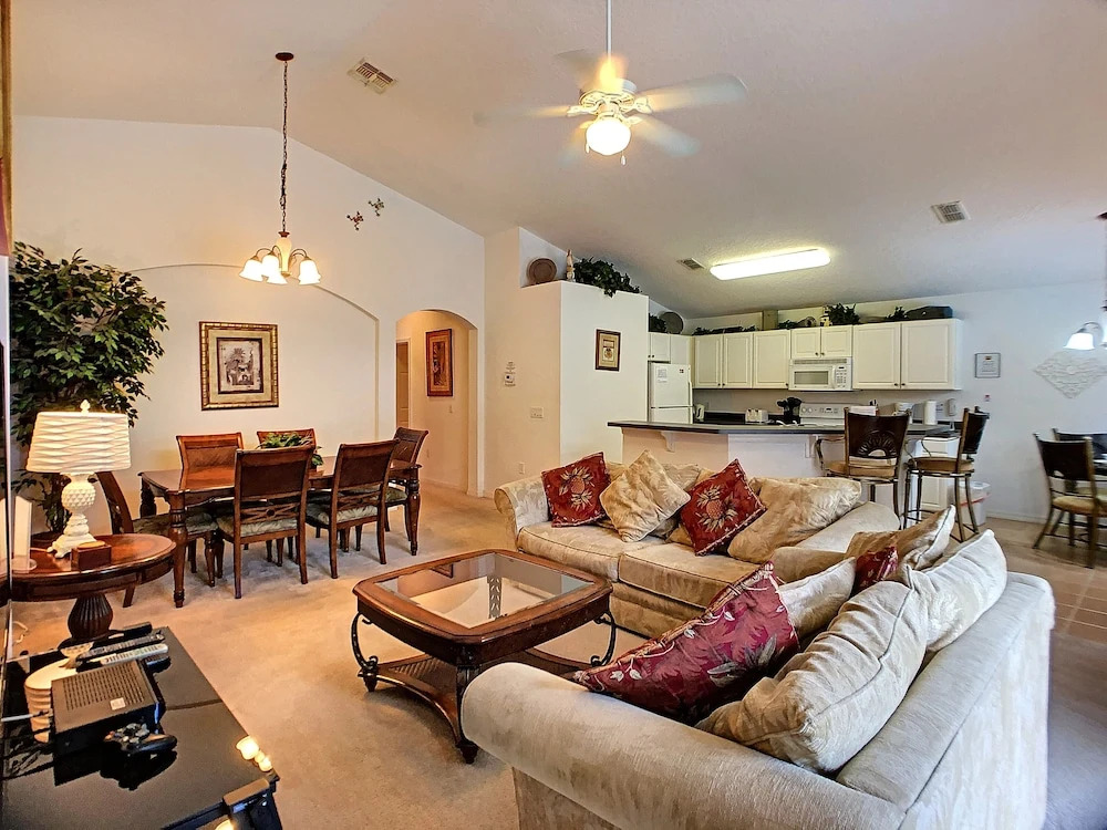 Oasis Villa by Florida Spirit
