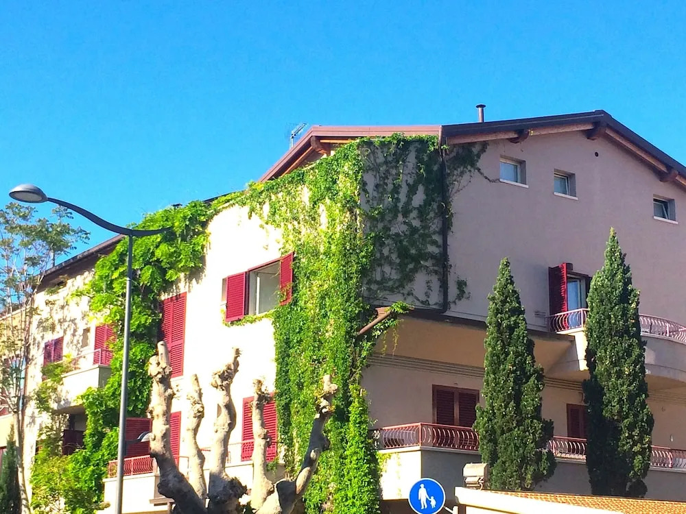 Corso Emanuele Apartments