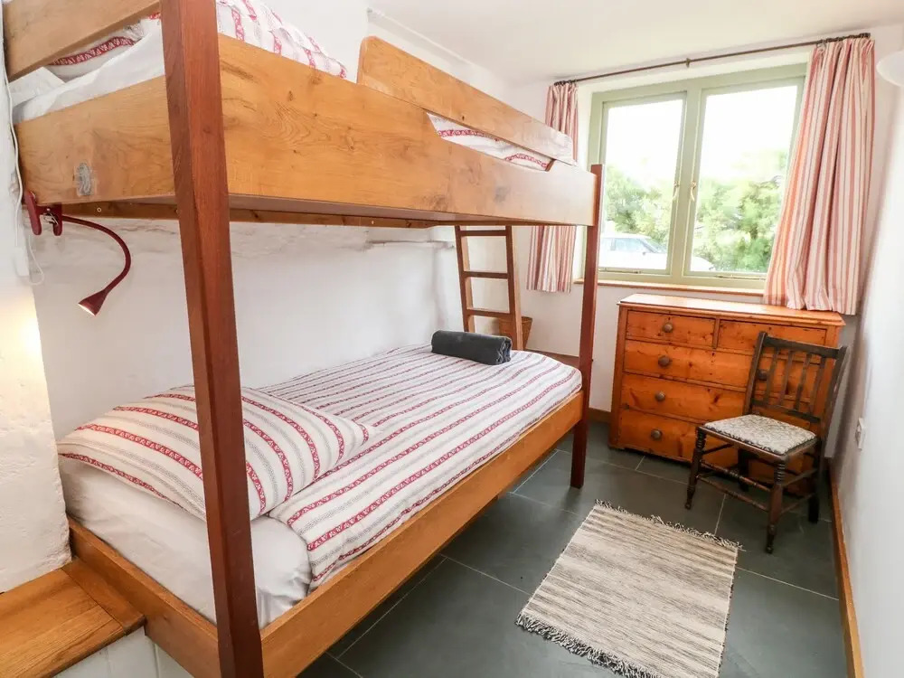 Porth Farm Annexe