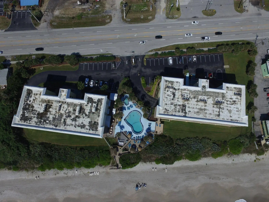 Las Olas Beach Club of Satellite Beach