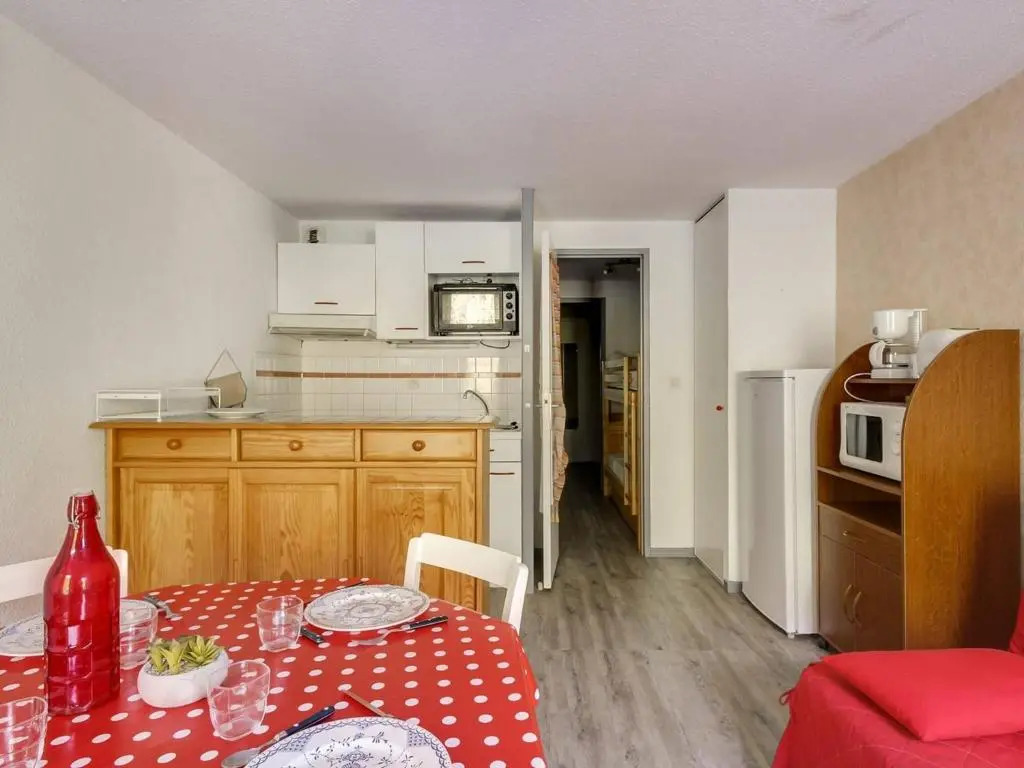 Appartement Barèges, 1 pièce, 6 personnes - FR-1-403-12