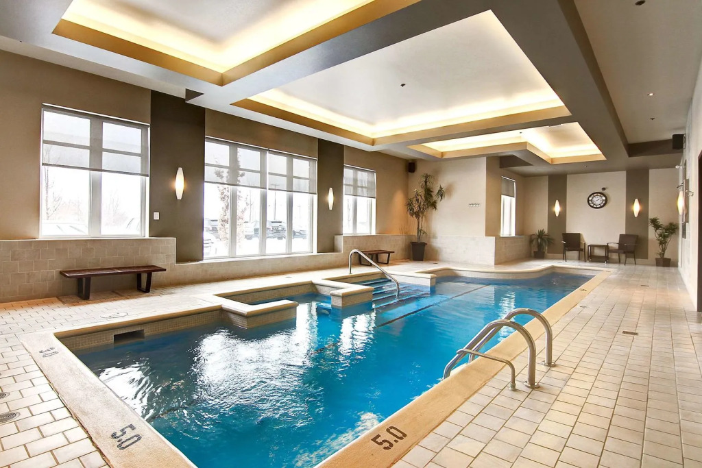 Imperia Hotel & Suites Saint-Eustache
