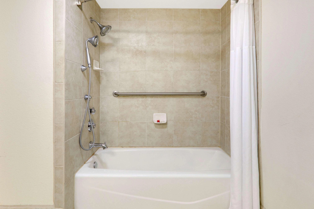 Holiday Inn Express & Suites Roswell