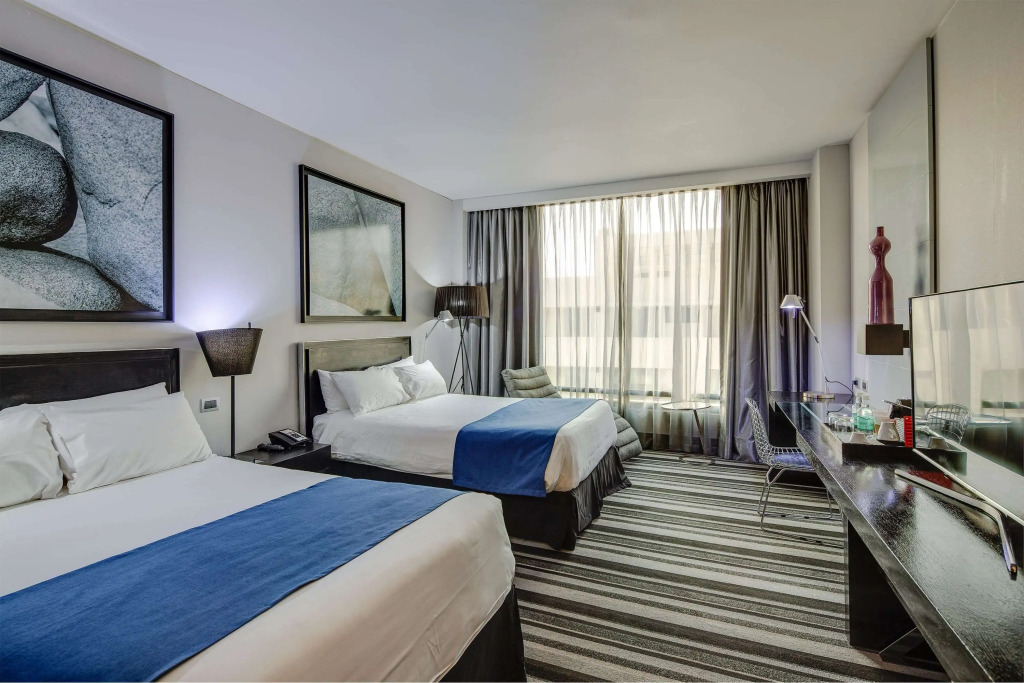 Wyndham Santiago Pettra
