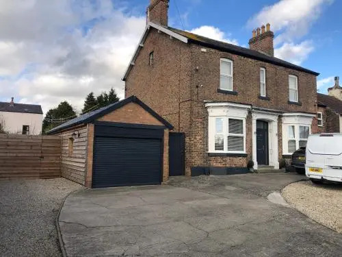 Aiskew Villa Annex