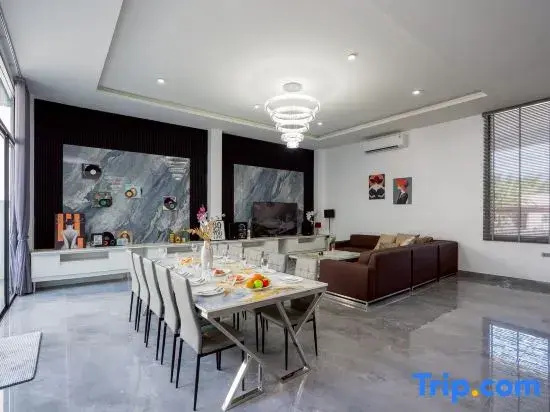 THE I-CON Luxury PoolVilla Pattaya Ocean Yacht Club 10 Bedrooms