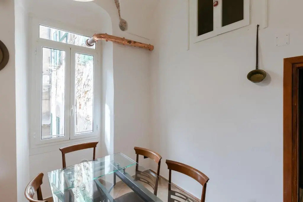 143 - Jazz House, centro storico di Sanremo, 400 metri mare e spiaggia e 150m dal Teatro Ariston